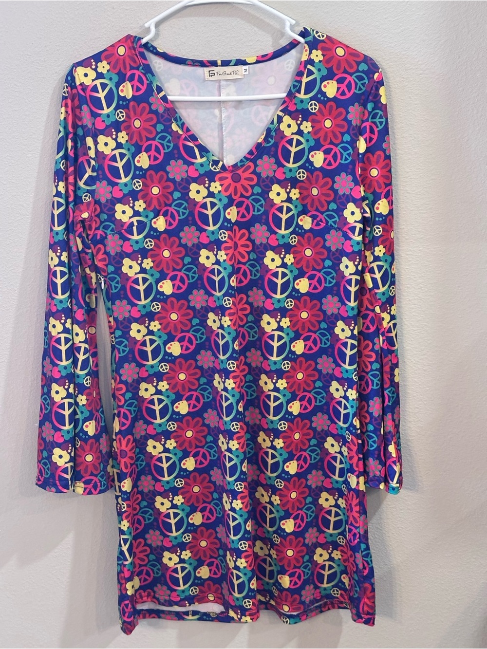 For Good PL Women's Floral & Peace Sign 70s style retro style dress - Med,  NWOT